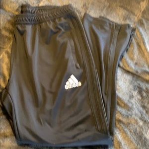 Adidas joggers sweatpants